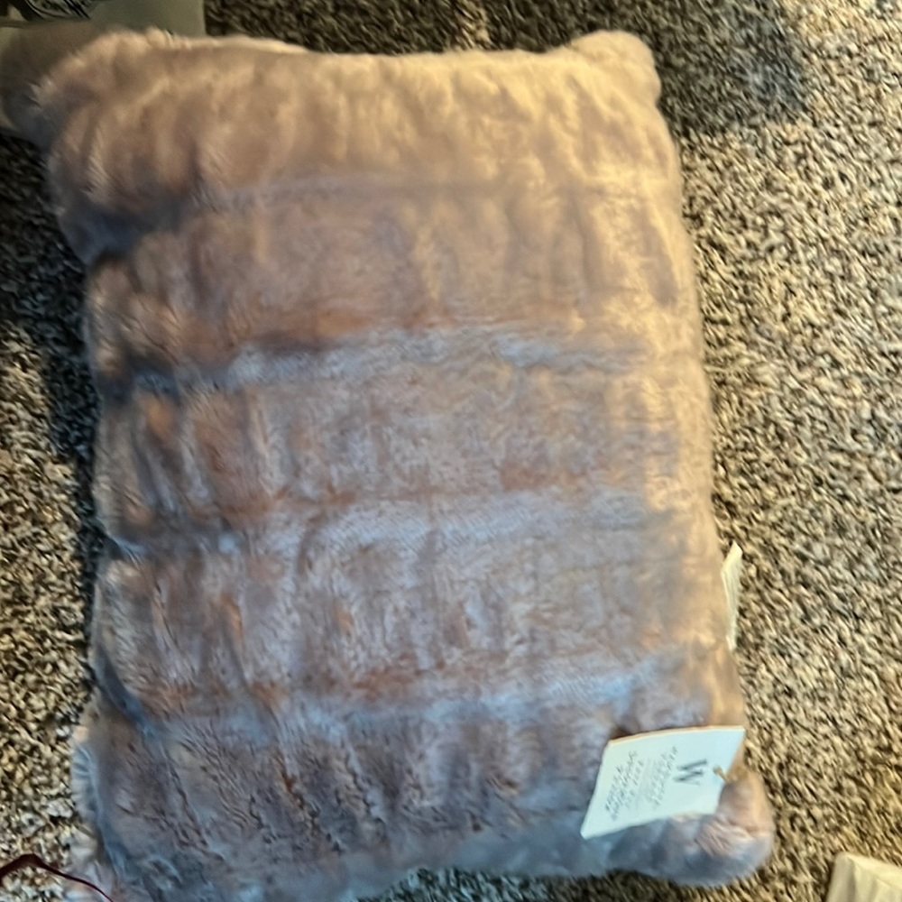 Brand New Wamsutta Faux Fur Decorative Pillow